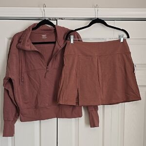 Old Navy Dynamic Fleece Half Zip + Matching Skort Set